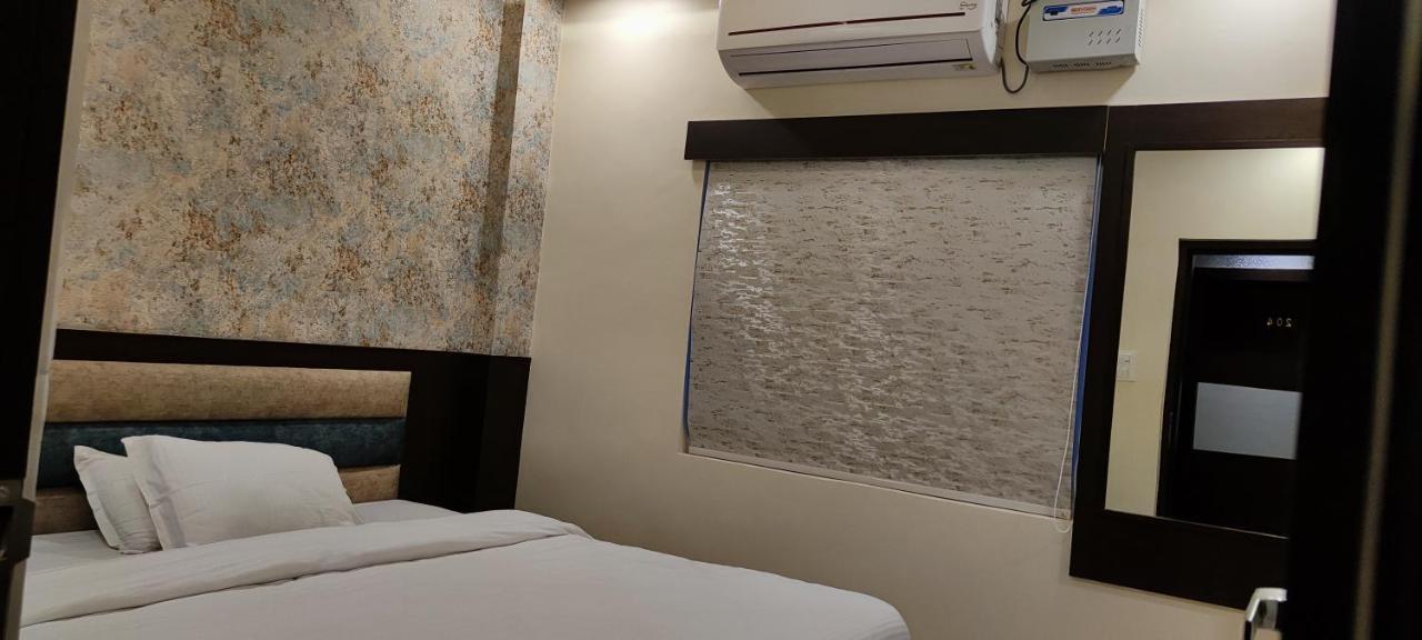 Ks Paying Guest House Varanasi Eksteriør billede