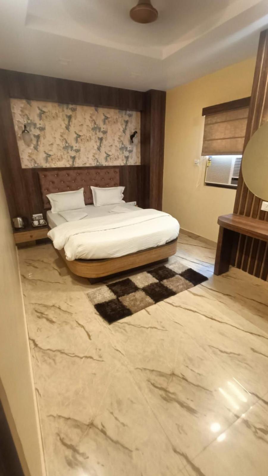Ks Paying Guest House Varanasi Værelse billede