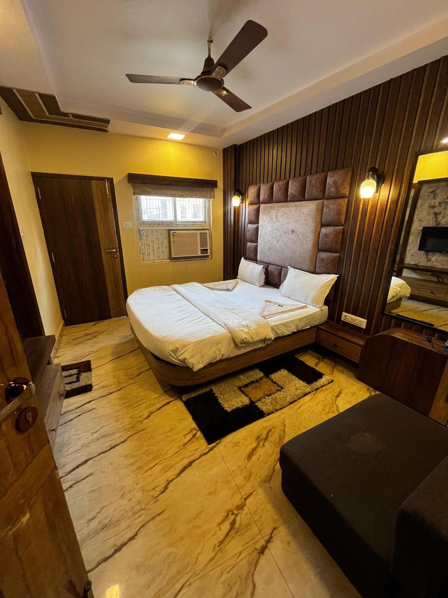 Ks Paying Guest House Varanasi Eksteriør billede